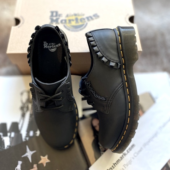 Dr. Martens 1461 Frill Nappa Leather Oxford Shoes - Picture 12 of 12